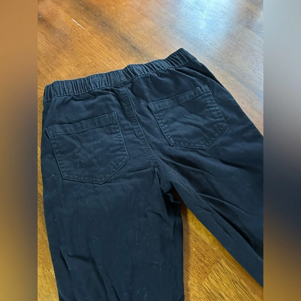 Black Jogger Pants | Boys Size 6/7 | Thereabouts Everyday Basics